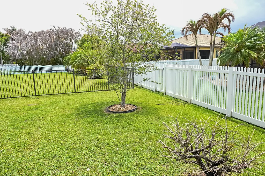 11770 SW Crestwood Circle Port St Lucie FL 34987