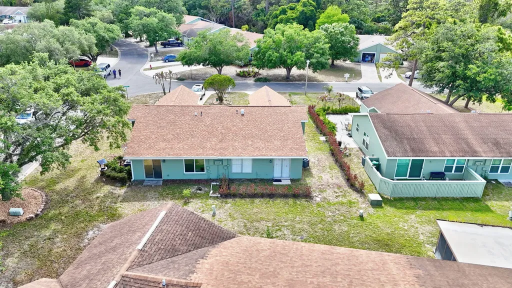 1661 SE Kestwick Court Port St Lucie FL 34952