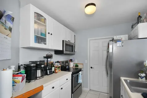 1661 SE Kestwick Court Port St Lucie FL 34952