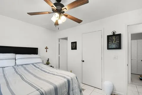 1661 SE Kestwick Court Port St Lucie FL 34952