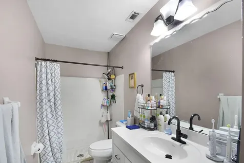 1661 SE Kestwick Court Port St Lucie FL 34952