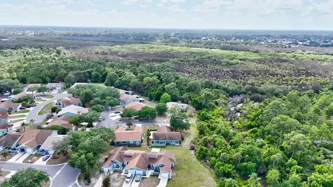 1661 SE Kestwick Court Port St Lucie FL 34952