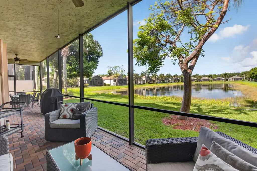 7873 Royal Lace Terrace Lake Worth FL 33467