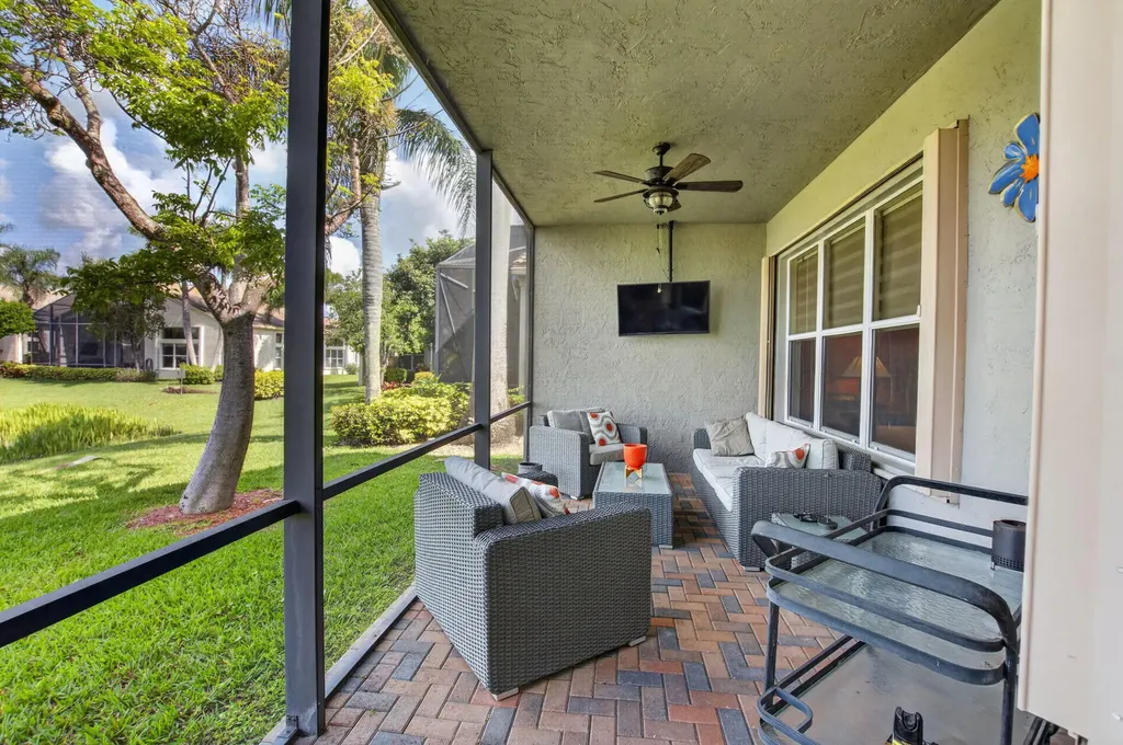 7873 Royal Lace Terrace Lake Worth FL 33467