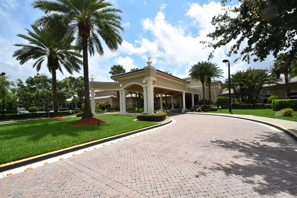 7873 Royal Lace Terrace Lake Worth FL 33467