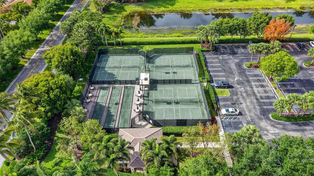 7873 Royal Lace Terrace Lake Worth FL 33467