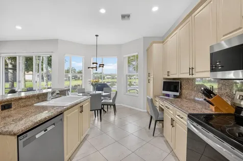 7873 Royal Lace Terrace Lake Worth FL 33467