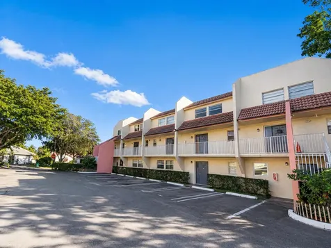 3750 NW 115th Avenue Coral Springs FL 33065