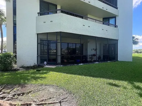 6463 La Costa Drive Boca Raton FL 33433