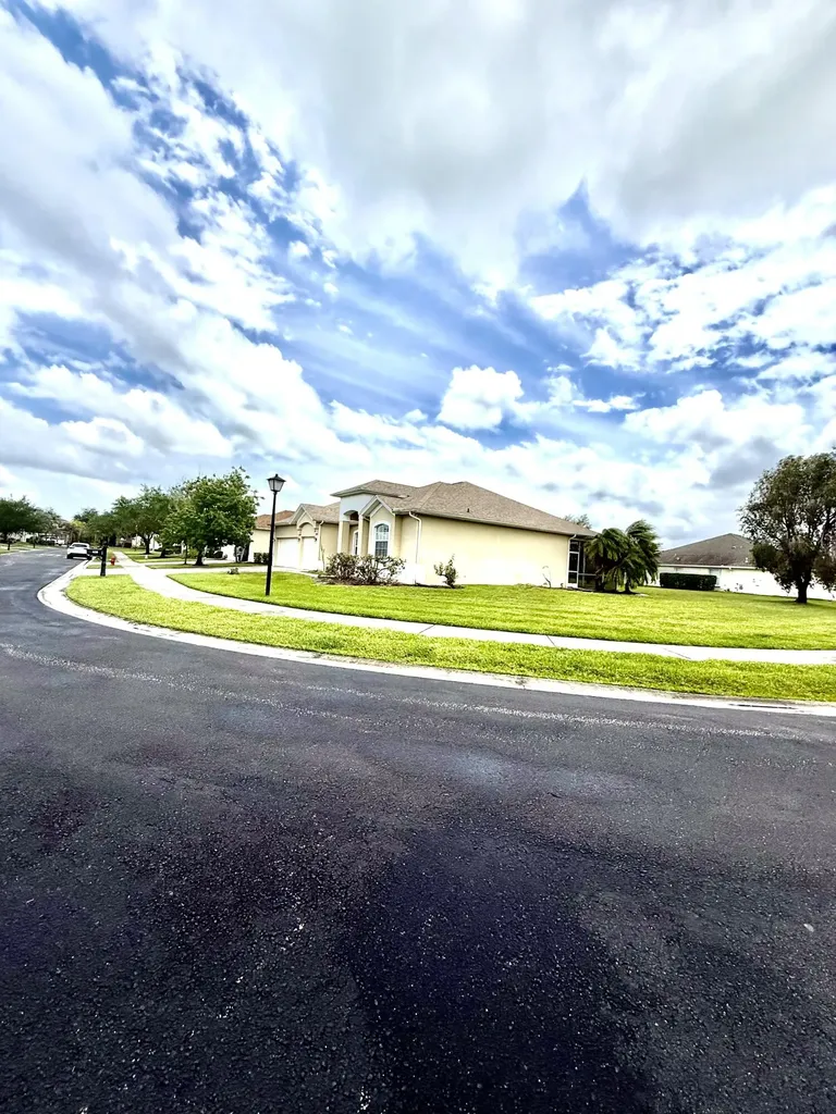 408 N Key Lime Square Square SW Vero Beach FL 32968
