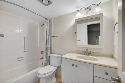 6 Garden Street E Tequesta FL 33469