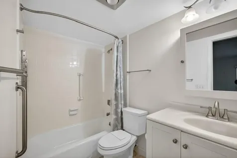 6 Garden Street E Tequesta FL 33469