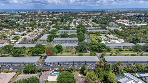 6 Garden Street E Tequesta FL 33469