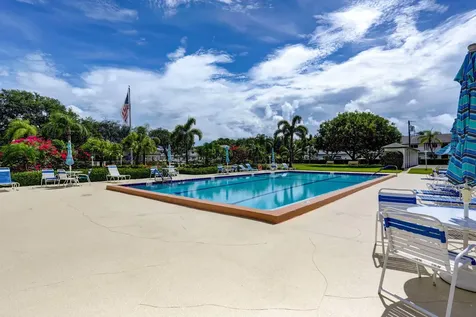 6 Garden Street E Tequesta FL 33469
