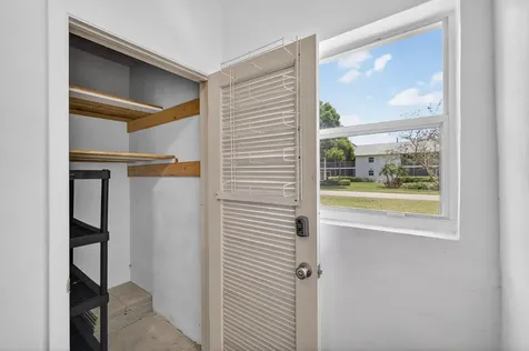 6 Garden Street E Tequesta FL 33469