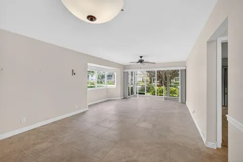 6 Garden Street E Tequesta FL 33469
