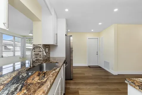 4405 NW 43rd Terrace Tamarac FL 33319