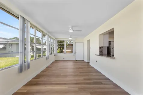 4405 NW 43rd Terrace Tamarac FL 33319