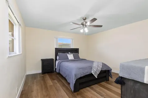 4405 NW 43rd Terrace Tamarac FL 33319