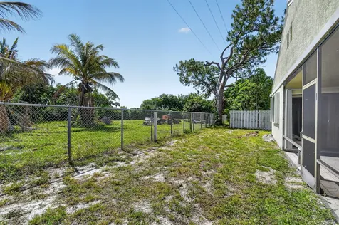 9 Corrie Place Boynton Beach FL 33426