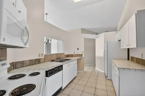 9 Corrie Place Boynton Beach FL 33426
