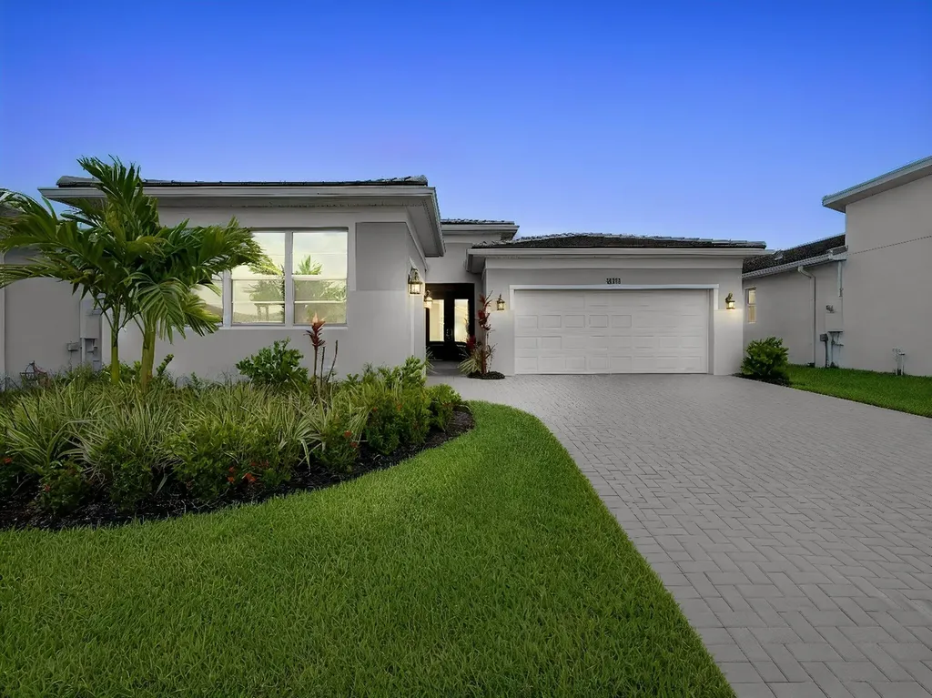12151 SW Ameresque Way Port St Lucie FL 34987