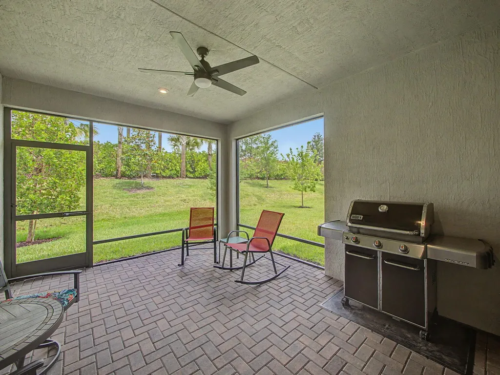 12151 SW Ameresque Way Port St Lucie FL 34987