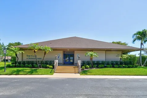 4 Knightsbridge Lane Boynton Beach FL 33426
