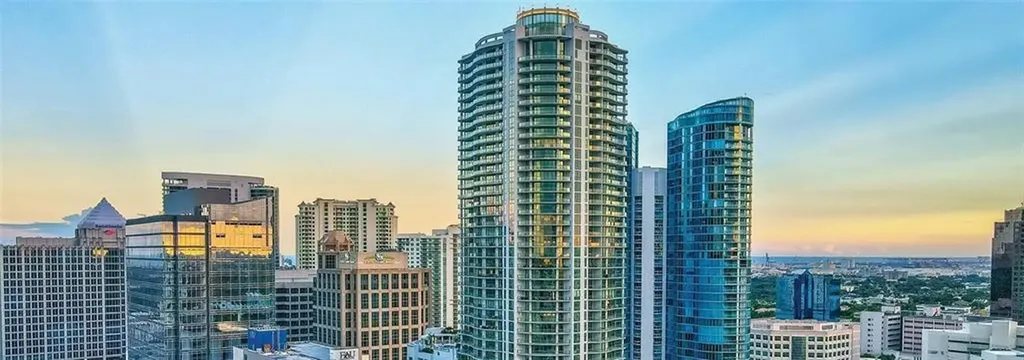 100 E Las Olas Boulevard Fort Lauderdale FL 33301