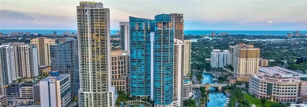 100 E Las Olas Boulevard Fort Lauderdale FL 33301