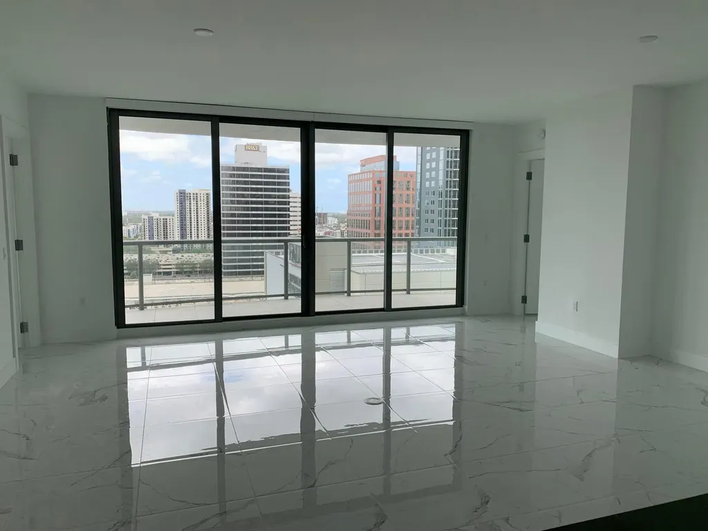 100 E Las Olas Boulevard Fort Lauderdale FL 33301