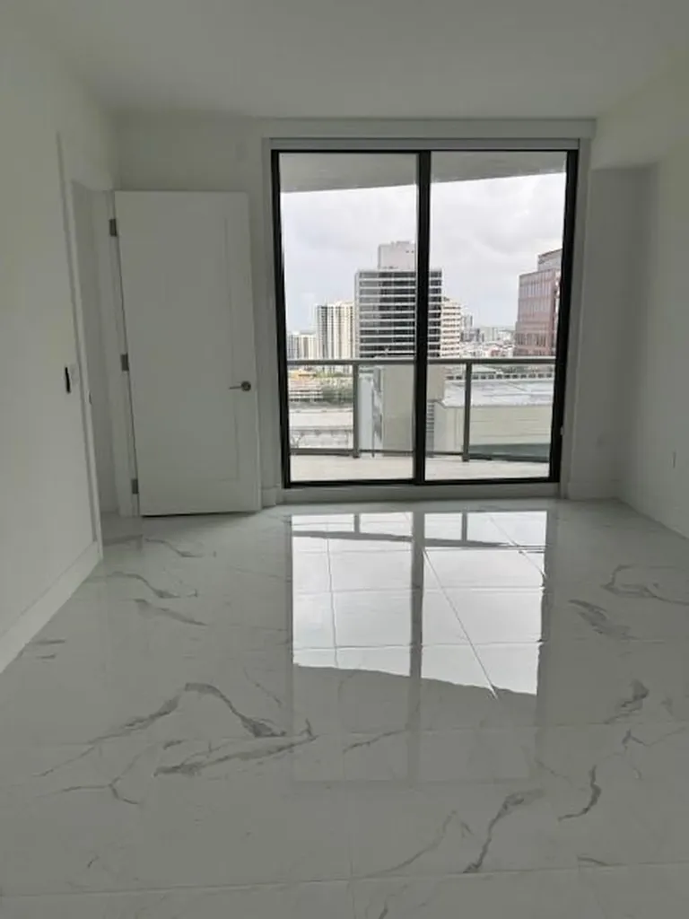 100 E Las Olas Boulevard Fort Lauderdale FL 33301