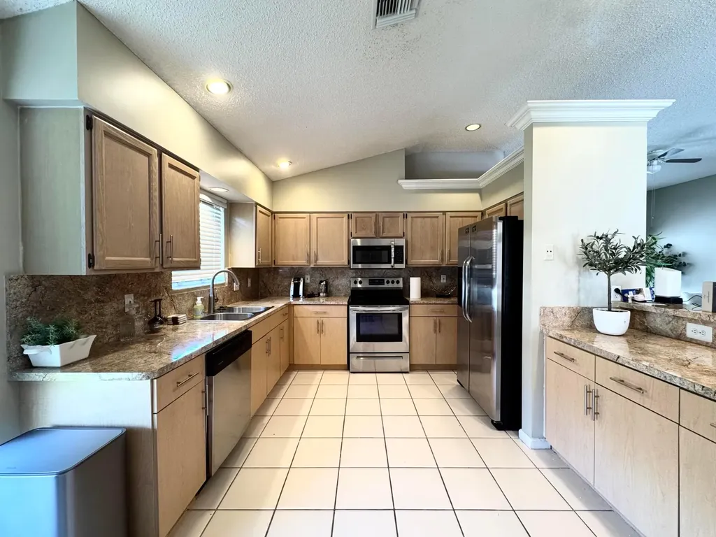 13297 Emerald View Court Wellington FL 33414