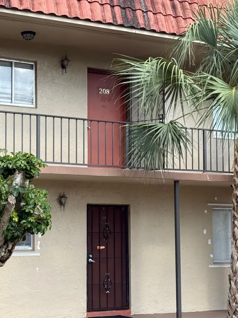 6074 Forest Hill Boulevard West Palm Beach FL 33415
