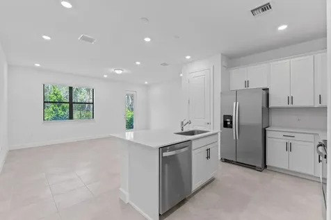 4291 Efendi Drive Lantana FL 33462
