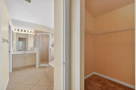 2902 NW 17th Avenue Cape Coral FL 33993