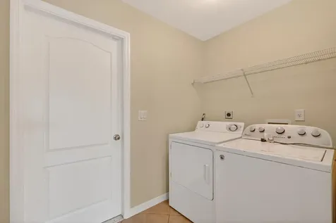 2902 NW 17th Avenue Cape Coral FL 33993