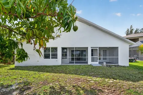 2902 NW 17th Avenue Cape Coral FL 33993