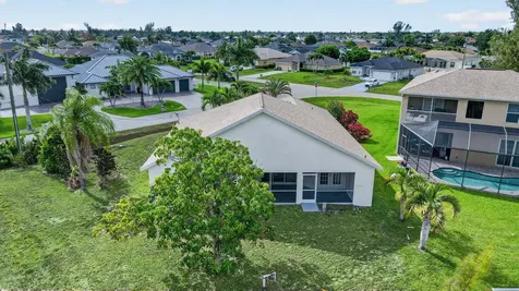 2902 NW 17th Avenue Cape Coral FL 33993