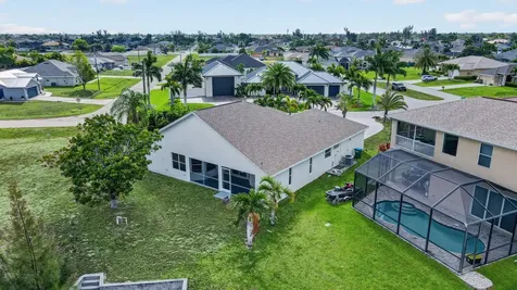 2902 NW 17th Avenue Cape Coral FL 33993