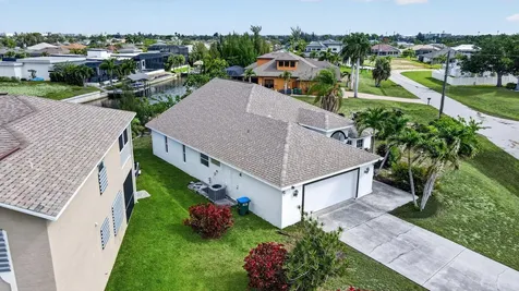2902 NW 17th Avenue Cape Coral FL 33993