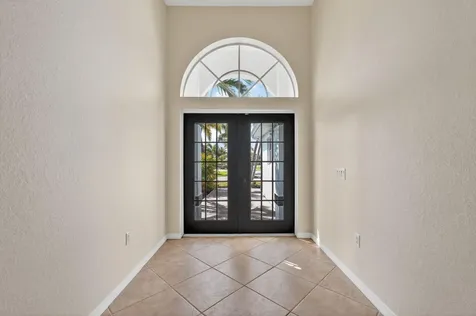 2902 NW 17th Avenue Cape Coral FL 33993
