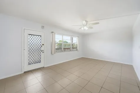 2401 Antigua Circle Coconut Creek FL 33066