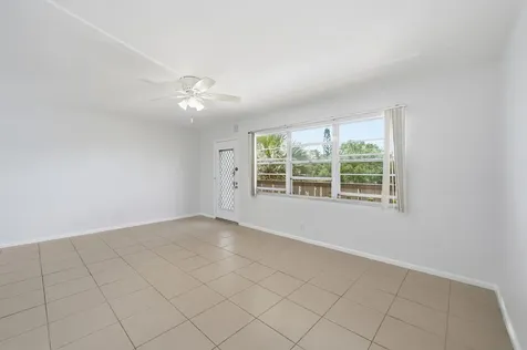 2401 Antigua Circle Coconut Creek FL 33066