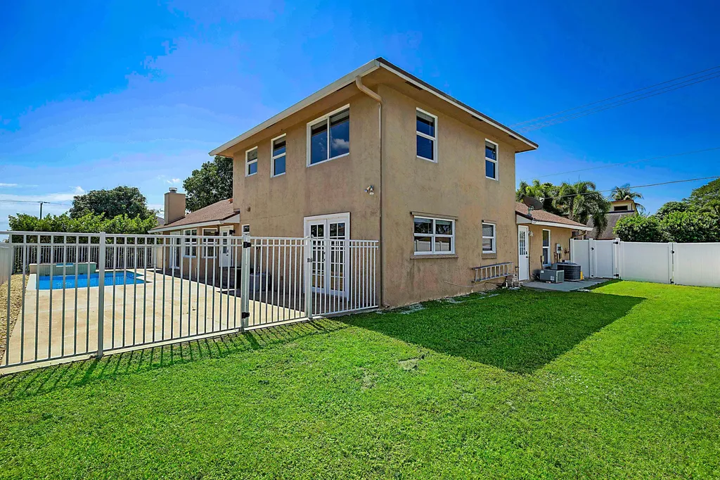 4093 Palo Verde Drive Boynton Beach FL 33436