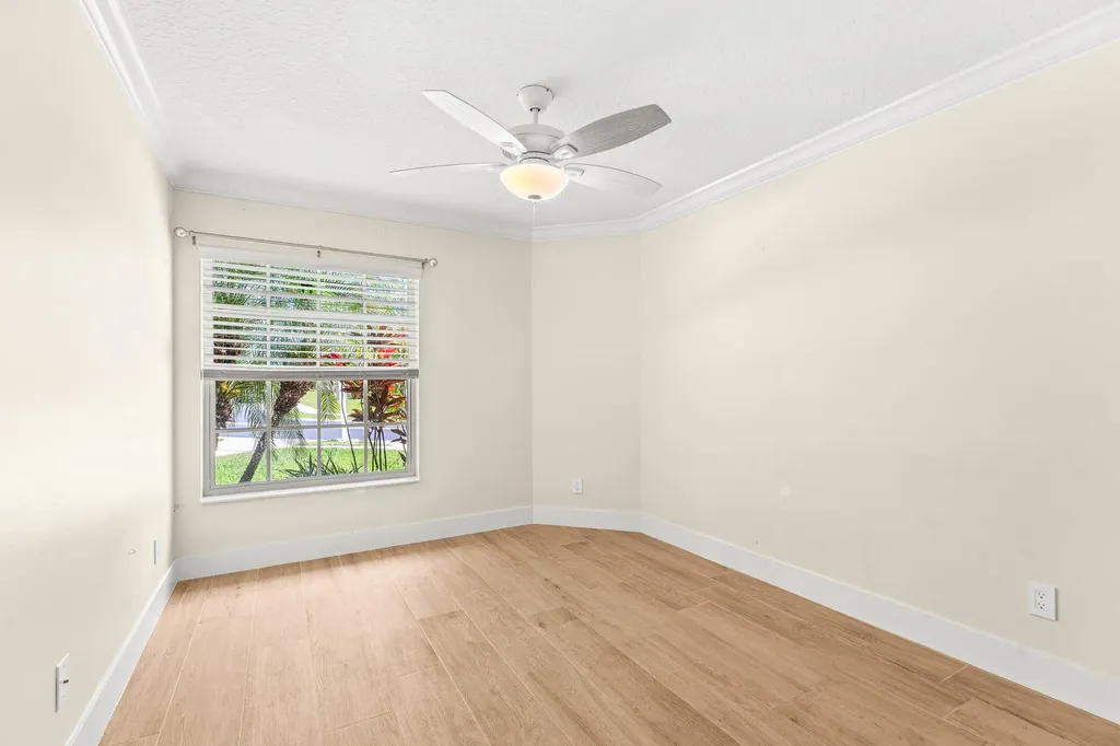 226 Moccasin Trail W Jupiter FL 33458