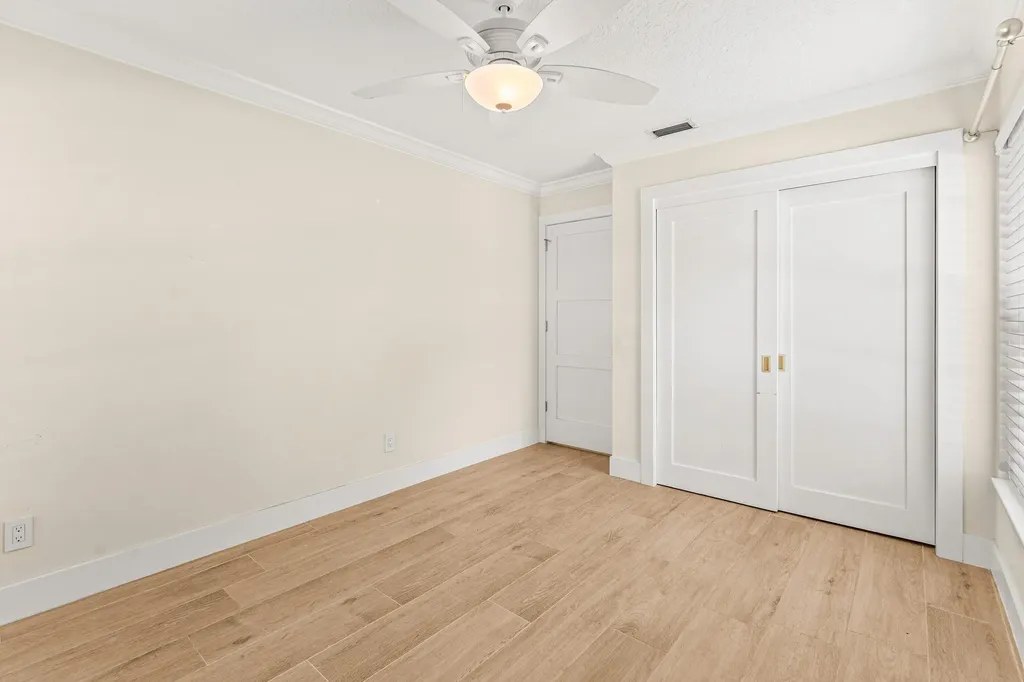 226 Moccasin Trail W Jupiter FL 33458