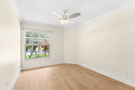 226 Moccasin Trail W Jupiter FL 33458