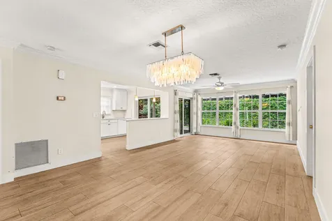 226 Moccasin Trail W Jupiter FL 33458