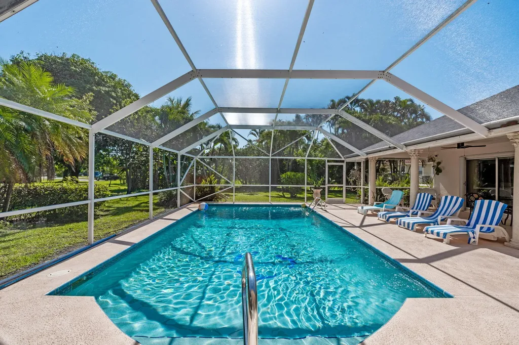15495 Rolling Meadows Circle Wellington FL 33414